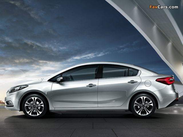 Pictures of Kia Cerato Sedan 2012 (640 x 480)