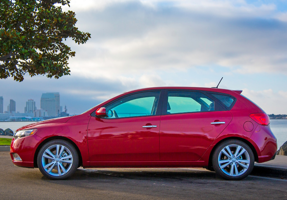 Kia Forte 5-door (TD) 2010 wallpapers