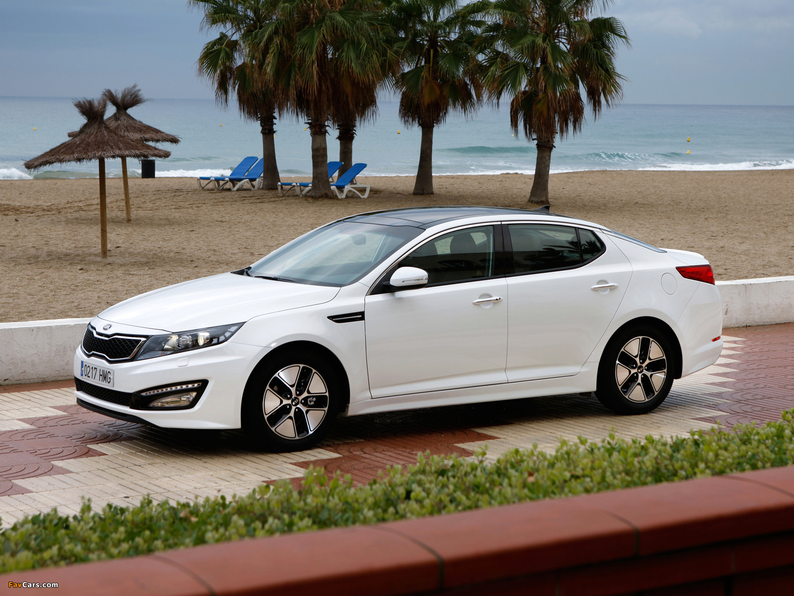 Photos of Kia Optima Hybrid EU-spec (TF) 2012–14 (1600 x 1200)