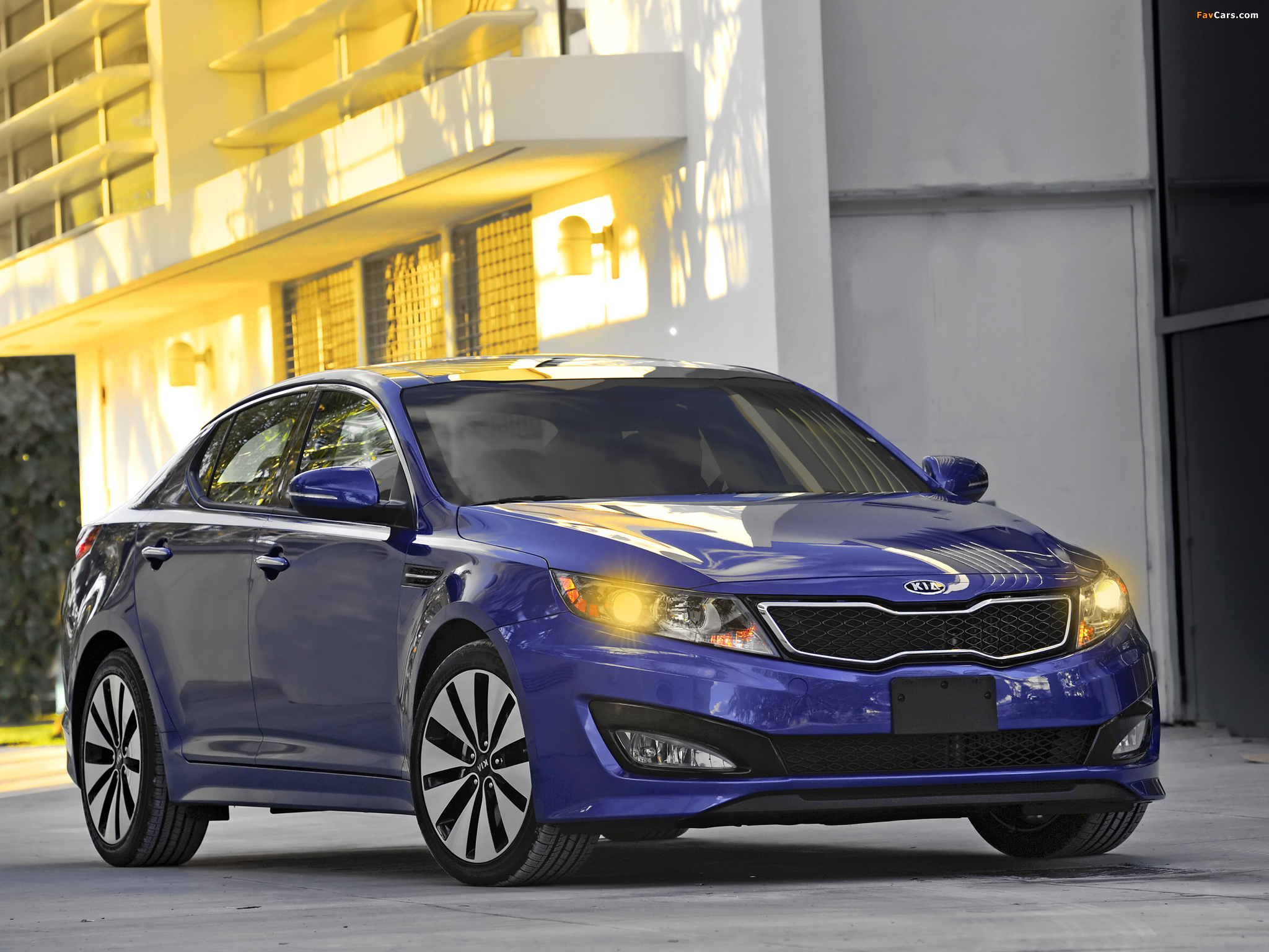 Kia Optima Turbo (TF) 2010 wallpapers (2048 x 1536)