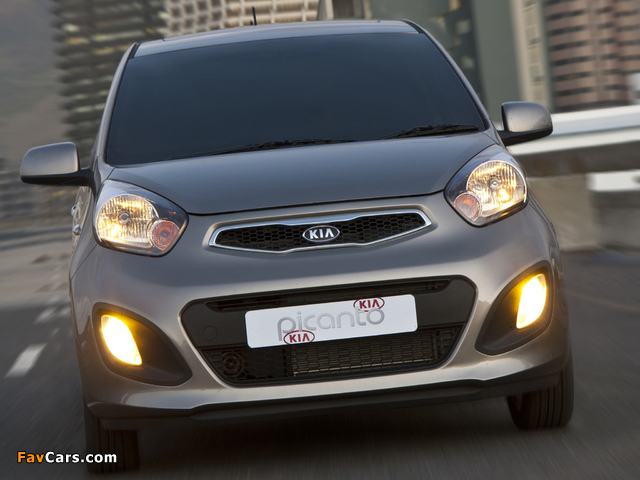 Images of Kia Picanto 5-door ZA-spec (TA) 2011 (640 x 480)