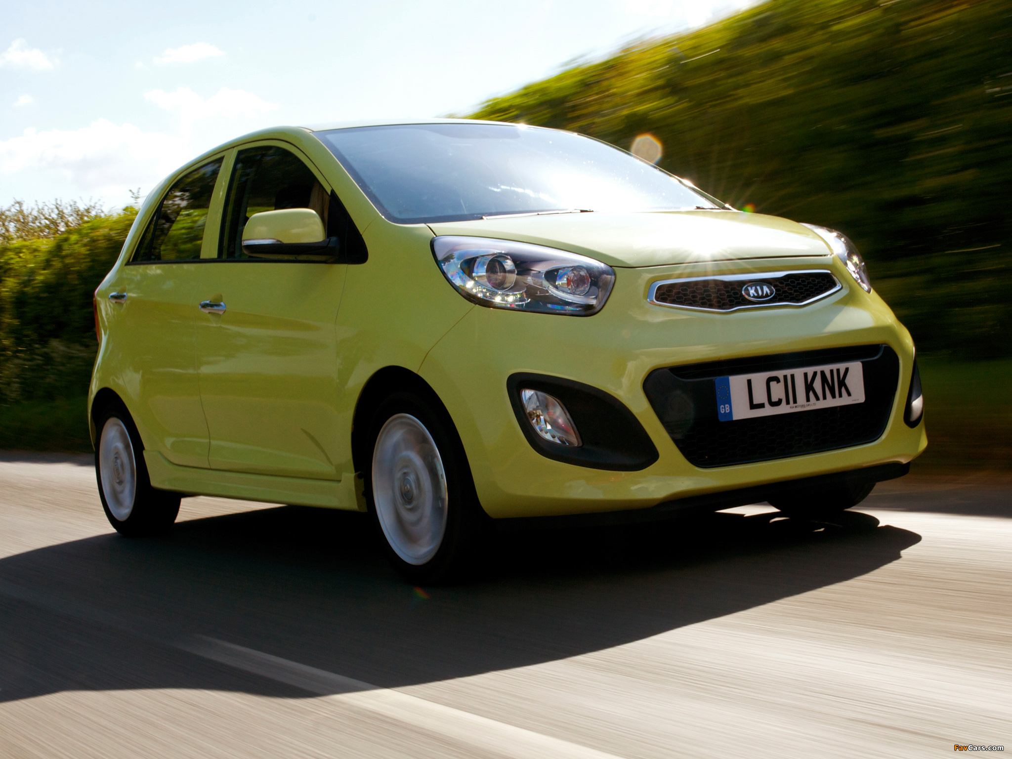 Kia Picanto 5-door UK-spec (TA) 2011 images (2048 x 1536)