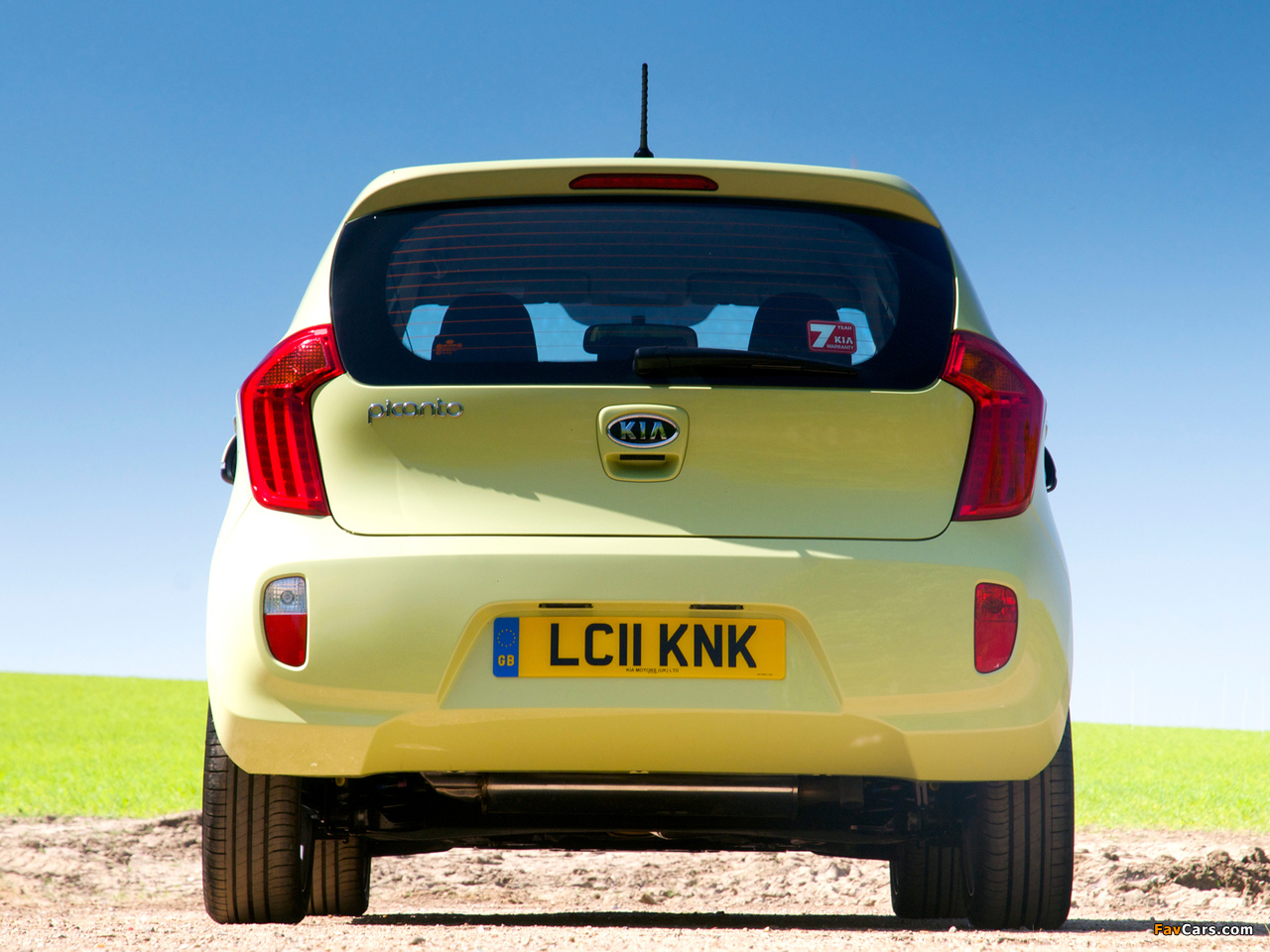 Kia Picanto 5-door UK-spec (TA) 2011 pictures (1280 x 960)