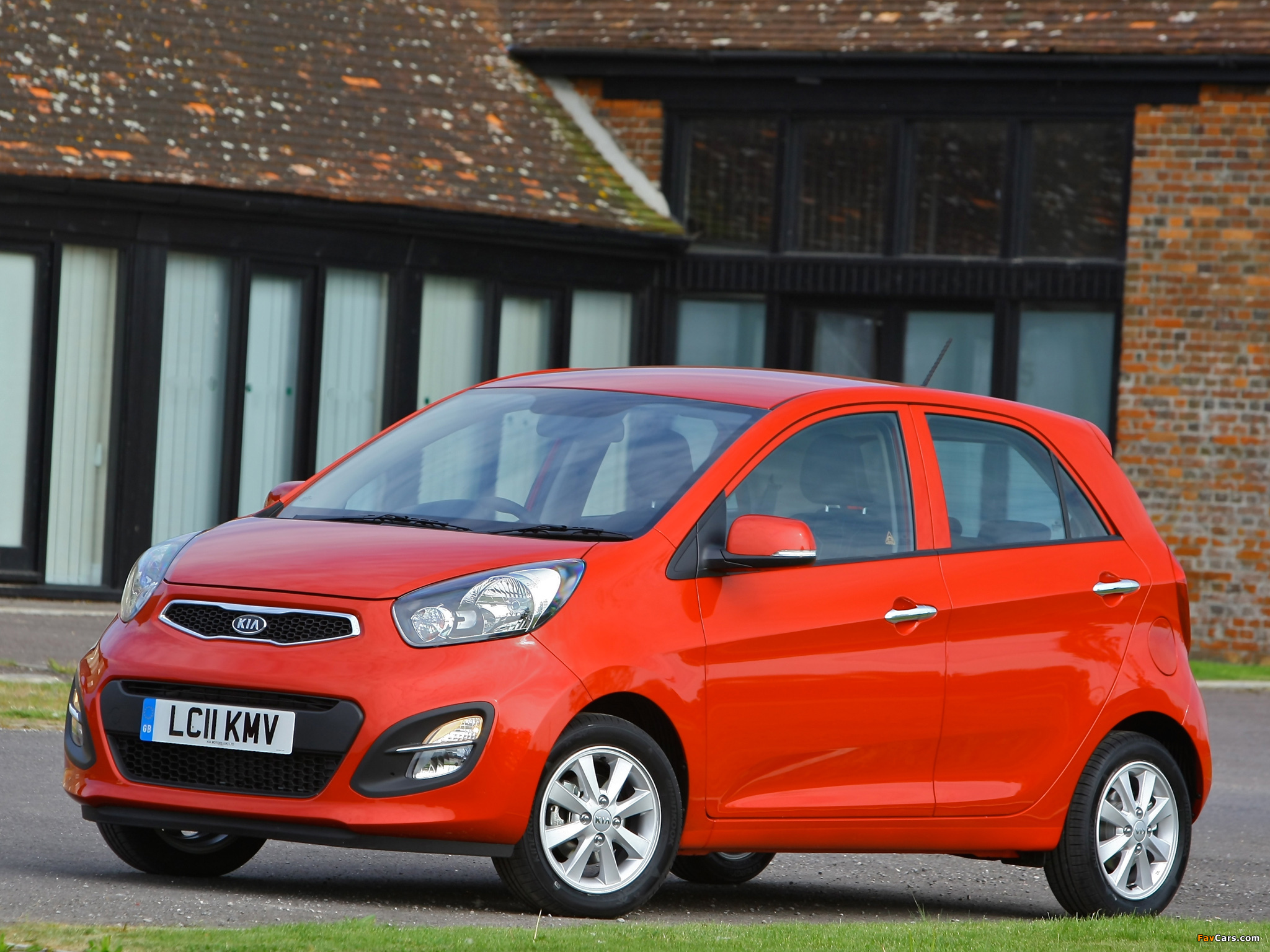 Kia Picanto 5-door UK-spec (TA) 2011 wallpapers (2048 x 1536)