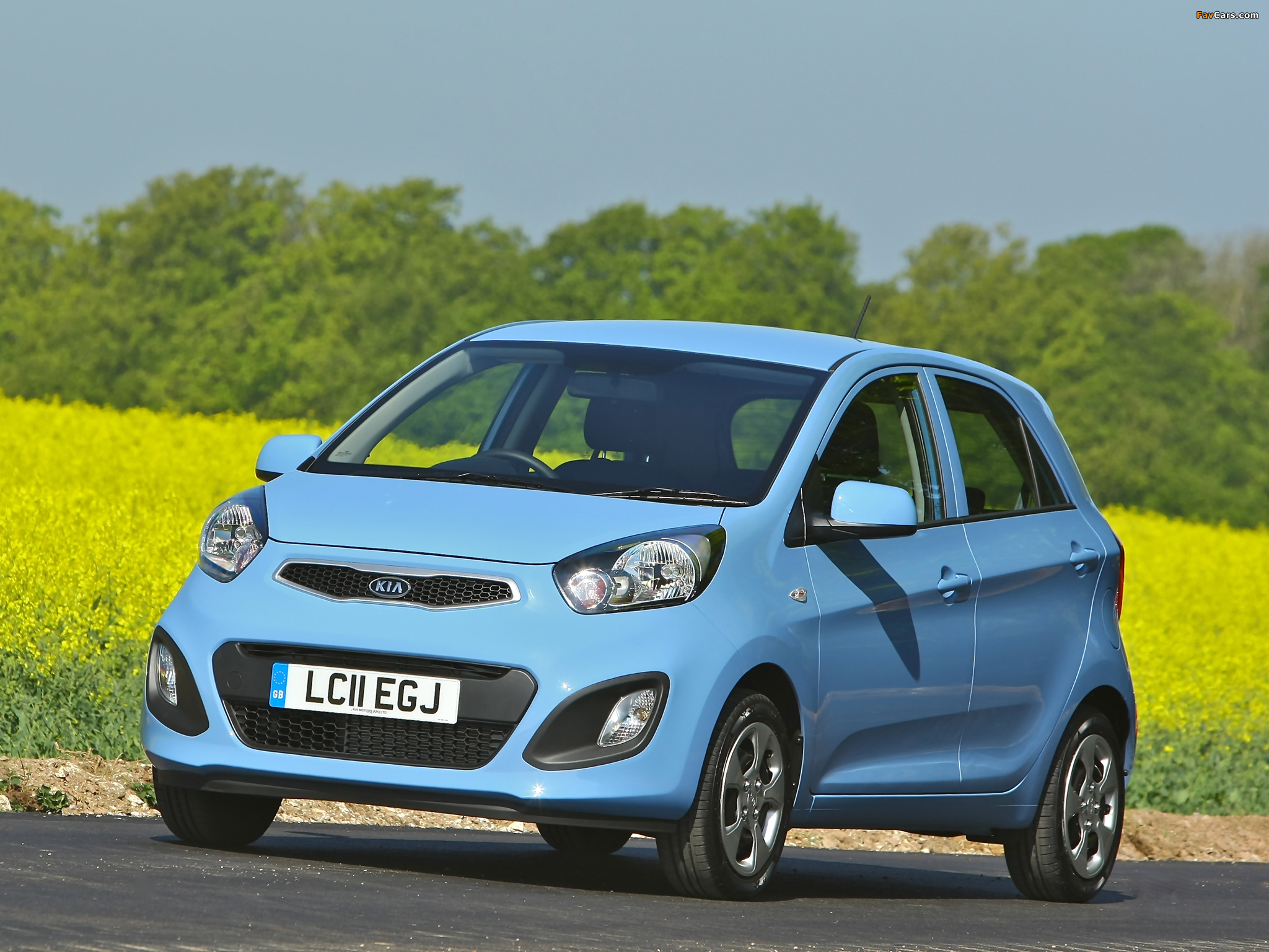 Kia Picanto 5-door UK-spec (TA) 2011 wallpapers (2048 x 1536)