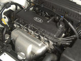 Images of Kia Rio Sedan ZA-spec (DC) 2002–05