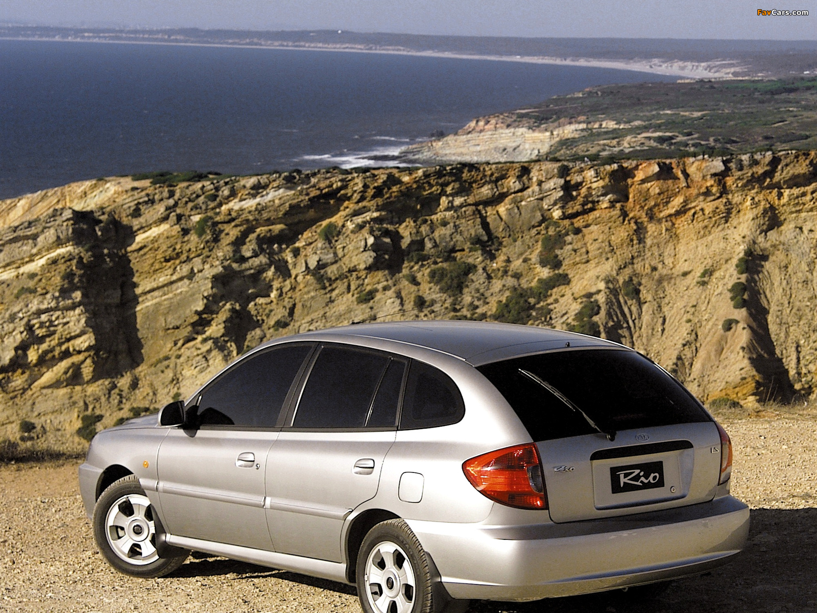 Images of Kia Rio Wagon (DC) 2002–05 (1600 x 1200)