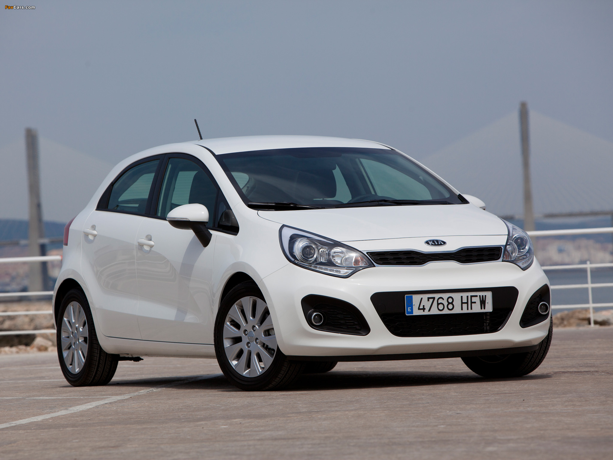 Images of Kia Rio 5-door EcoDynamics (UB) 2011 (2048 x 1536)