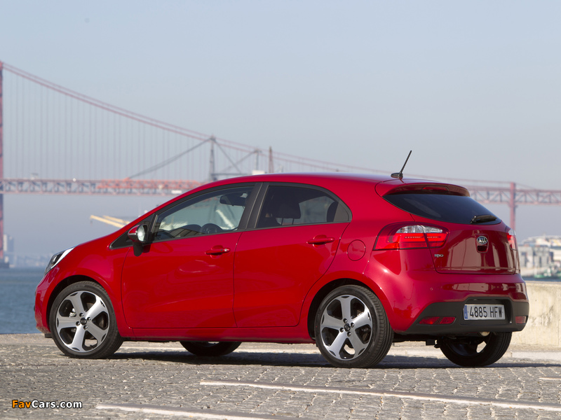 Images of Kia Rio 5-door (UB) 2011 (800 x 600)