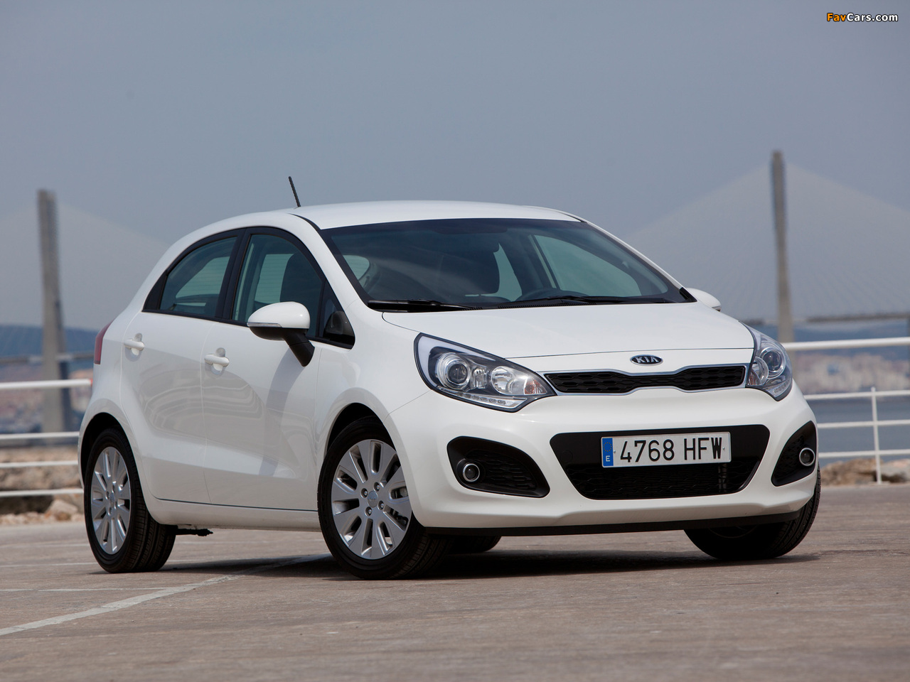 Images of Kia Rio 5-door EcoDynamics (UB) 2011 (1280 x 960)