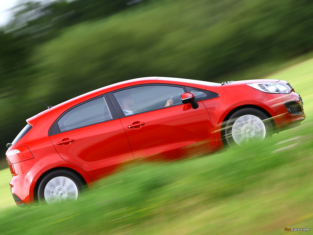 Images of Kia Rio 5-door UK-spec (UB) 2011 (1280 x 960)