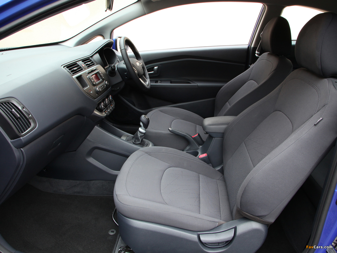 Images of Kia Rio 3-door EcoDynamics UK-spec (UB) 2012 (1280 x 960)