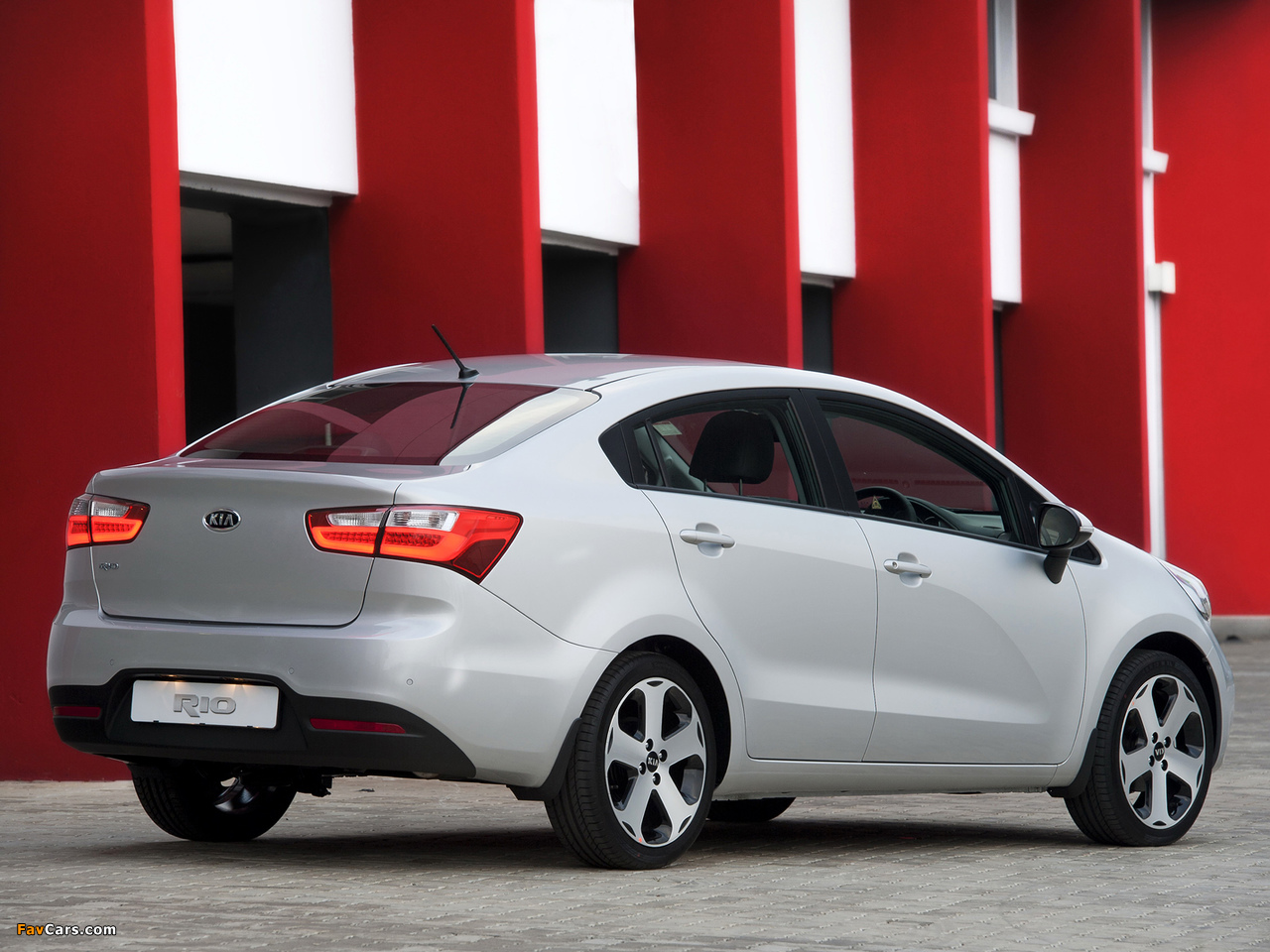 Images of Kia Rio Sedan ZA-spec (UB) 2012 (1280 x 960)