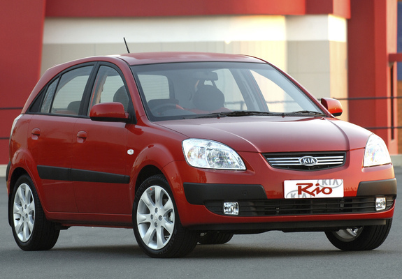 Kia Rio Hatchback ZA-spec (JB) 2005–08 pictures