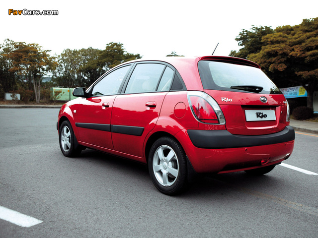 Kia Rio Hatchback (JB) 2005–09 wallpapers (640 x 480)