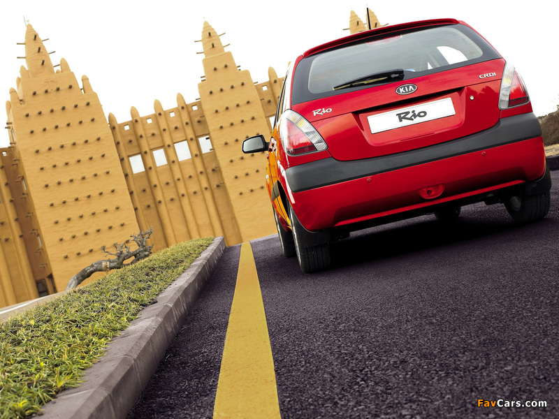 Kia Rio Hatchback (JB) 2005–09 wallpapers (800 x 600)