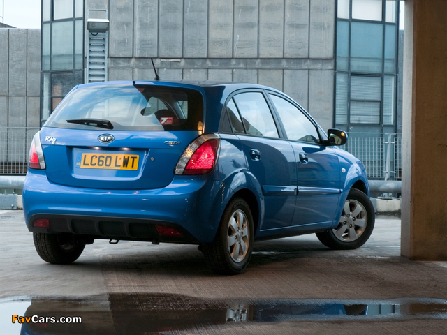 Kia Rio Hatchback UK-spec (JB) 2009–11 images (640 x 480)