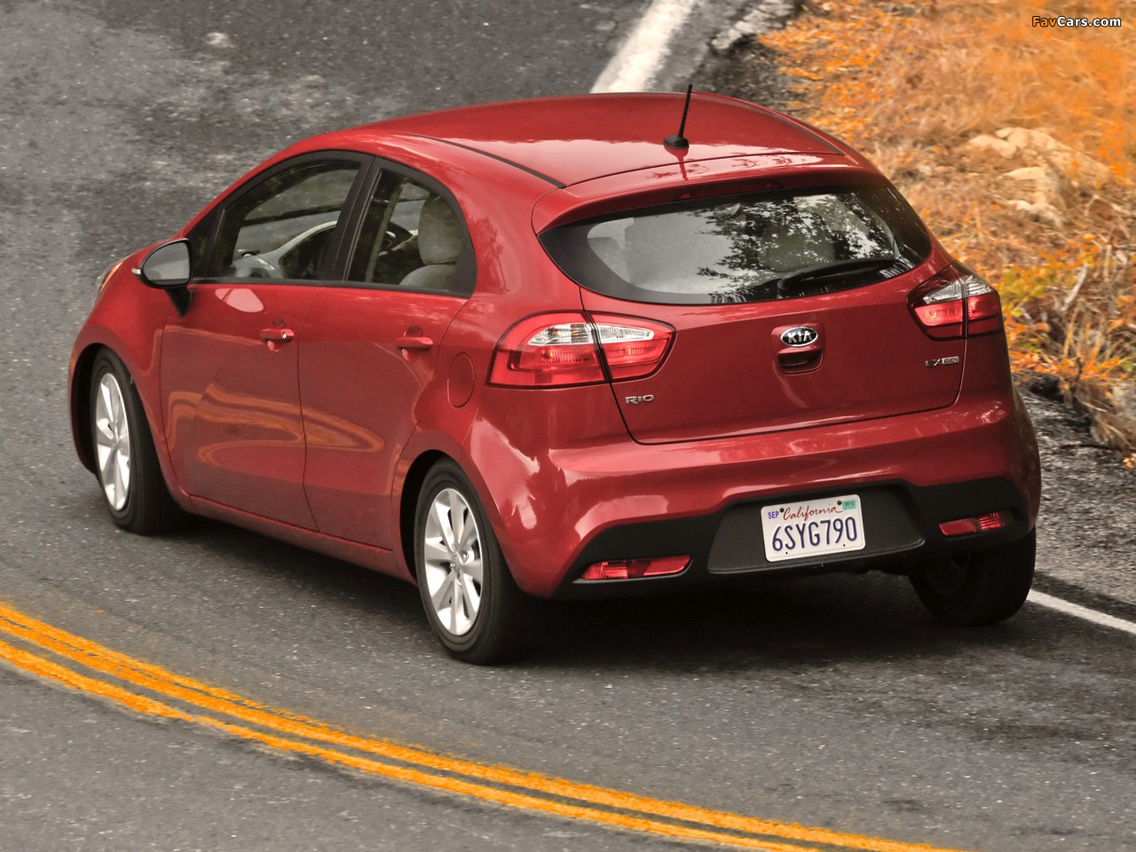 Kia Rio 5-door US-spec (UB) 2011 images (1280 x 960)