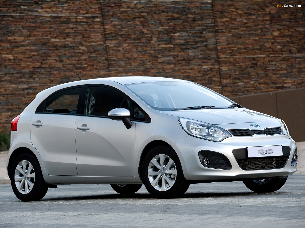 Kia Rio 5-door ZA-spec (UB) 2011 photos (1280 x 960)