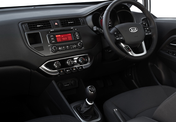 Kia rio интерьер