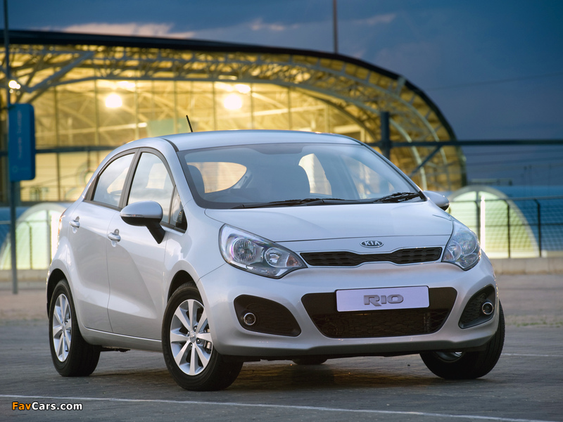 Kia Rio 5-door ZA-spec (UB) 2011 pictures (800 x 600)