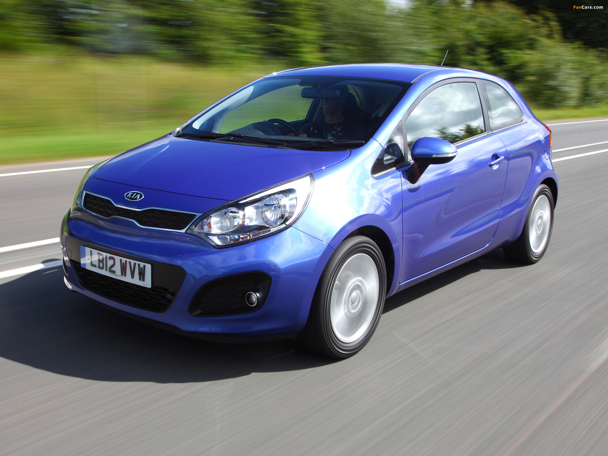 Kia Rio 3-door EcoDynamics UK-spec (UB) 2012 photos (2048 x 1536)