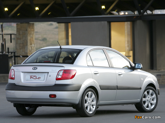 Photos of Kia Rio Sedan ZA-spec (JB) 2005–11 (640 x 480)