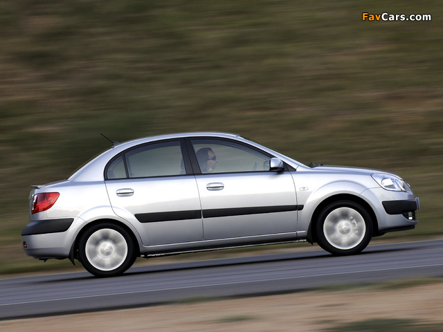 Photos of Kia Rio Sedan ZA-spec (JB) 2005–11 (640 x 480)