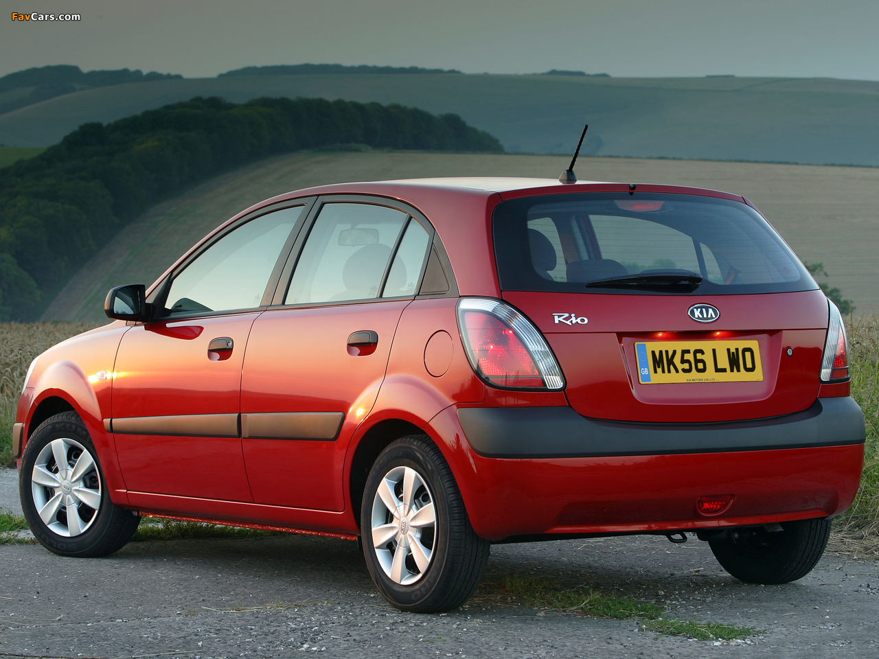 Pictures of Kia Rio Hatchback UK-spec (JB) 2005–09 (1280 x 960)