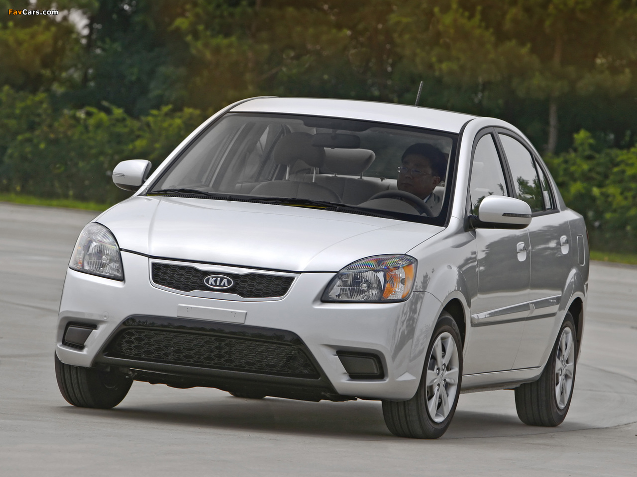 Pictures of Kia Rio Sedan US-spec (JB) 2009–11 (1280 x 960)