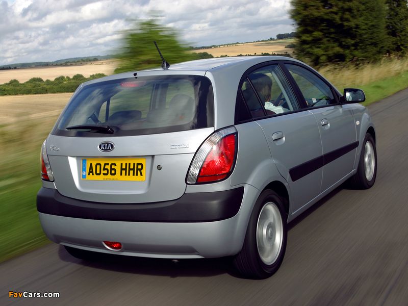 Kia Rio Hatchback UK-spec (JB) 2005–09 wallpapers (800 x 600)