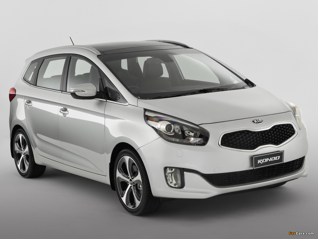 Images of Kia Rondo AU-spec 2012 (1280 x 960)