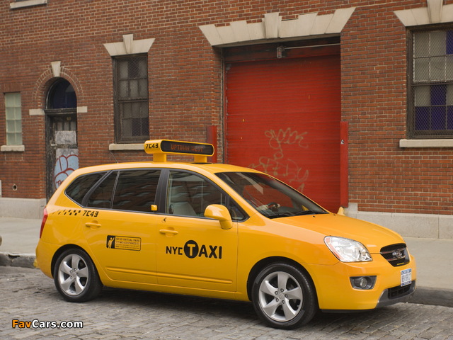 Kia Rondo Taxi Cab Concept 2007 wallpapers (640 x 480)