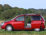 Images of Kia Sedona SWB UK-spec 2010