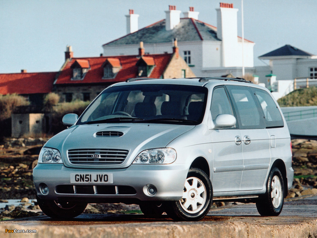 Kia Sedona UK-spec 2002–06 pictures (1024 x 768)