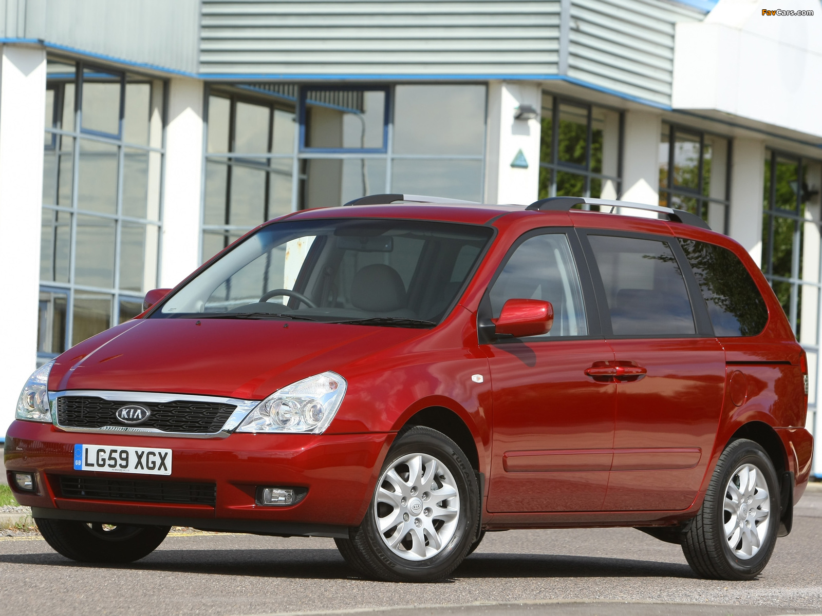 Kia Sedona SWB UK-spec 2010 images (1600 x 1200)