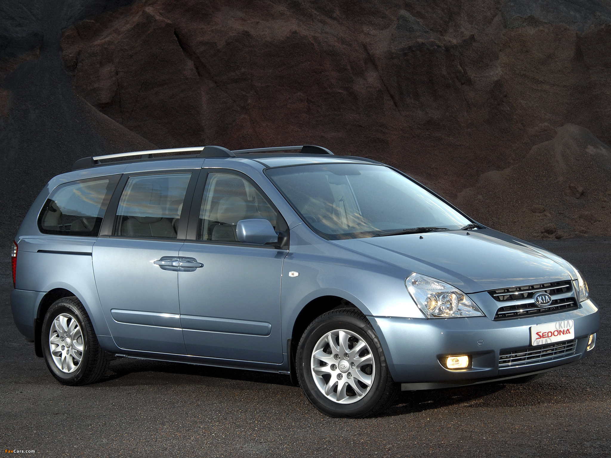 Pictures of Kia Sedona LWB ZA-spec 2007–11 (2048 x 1536)