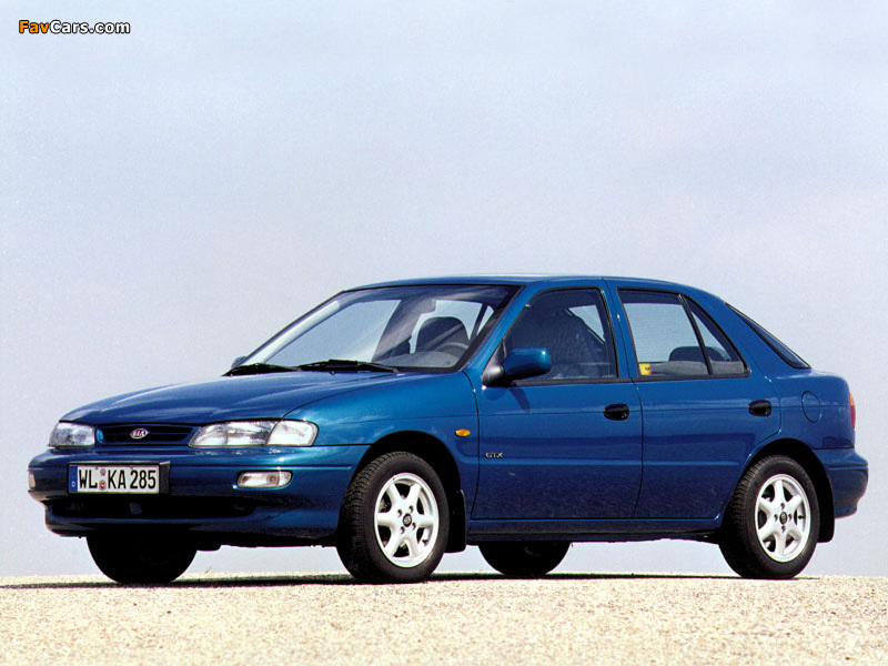 Kia Sephia Leo 1996–98 photos (800 x 600)