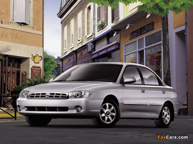Photos of Kia Sephia II 2001–04 (640 x 480)