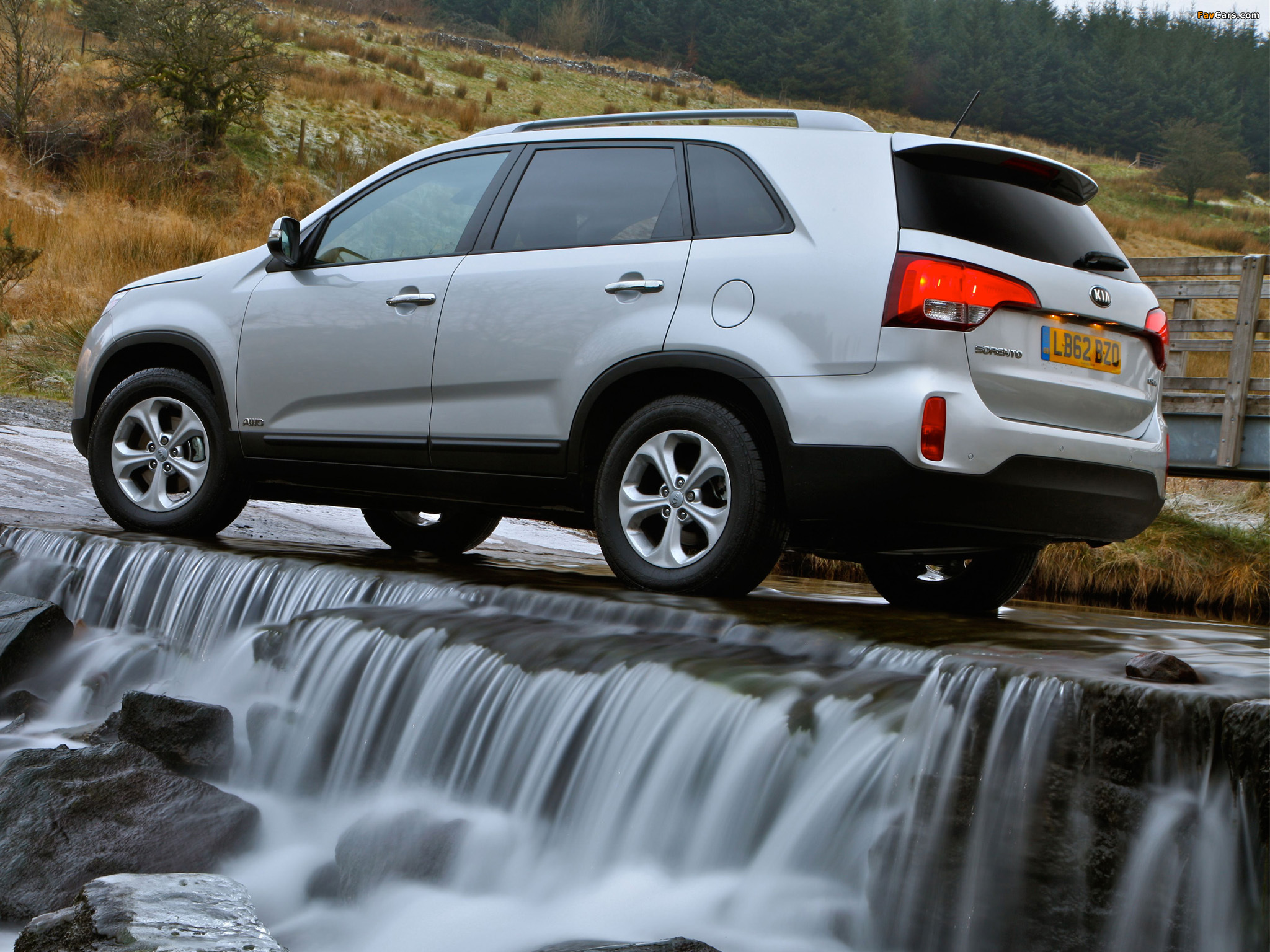 Photos of Kia Sorento UK-spec (XM) 2012 (2048 x 1536)