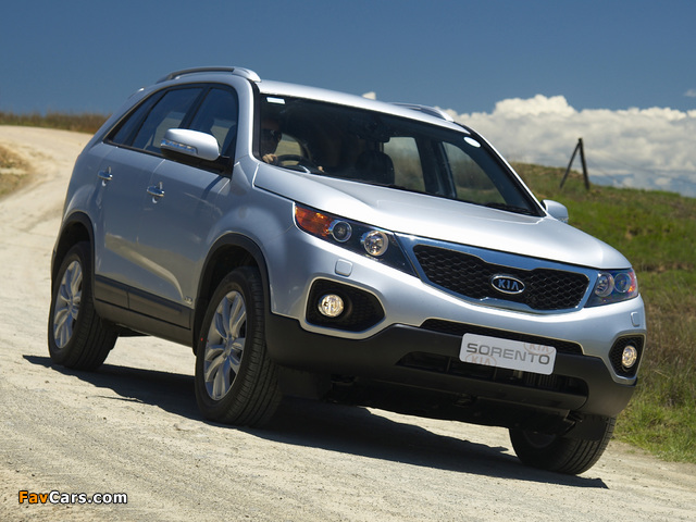 Pictures of Kia Sorento ZA-spec (XM) 2009–12 (640 x 480)