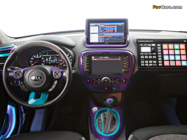 Images of Kia DJ Booth Soul 2013 (640 x 480)