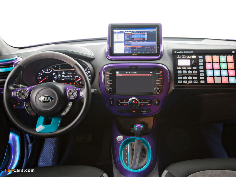 Images of Kia DJ Booth Soul 2013 (800 x 600)