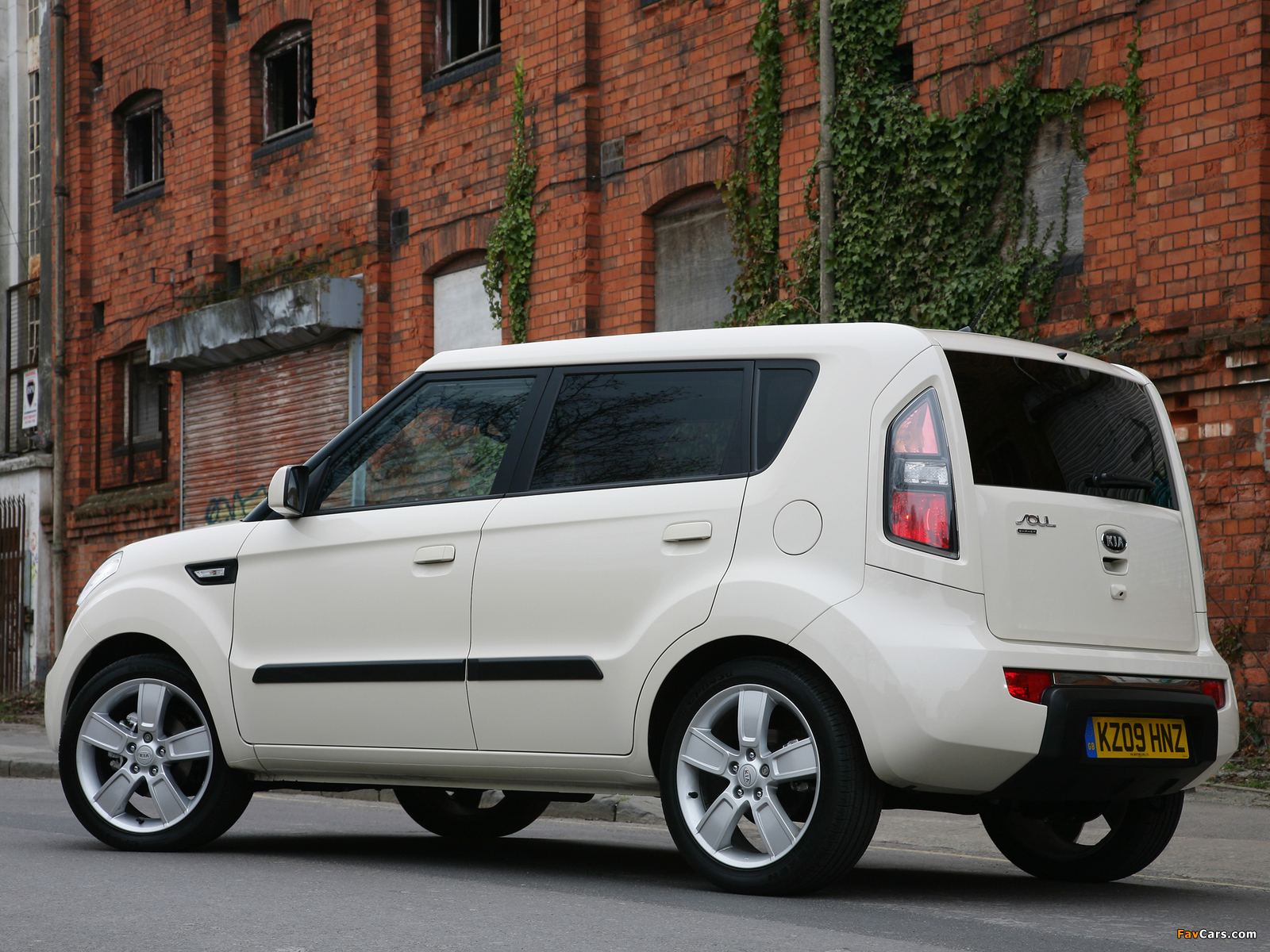 Kia Soul UK-spec (AM) 2008–11 photos (1600 x 1200)