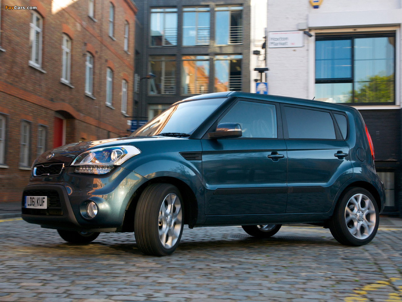 Kia Soul UK-spec (AM) 2011 wallpapers (1280 x 960)