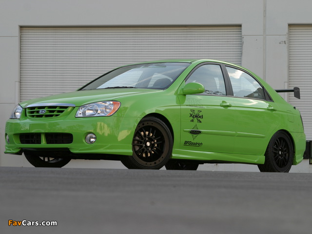 Kia Spectra Green Scream (LD) 2004 pictures (640 x 480)