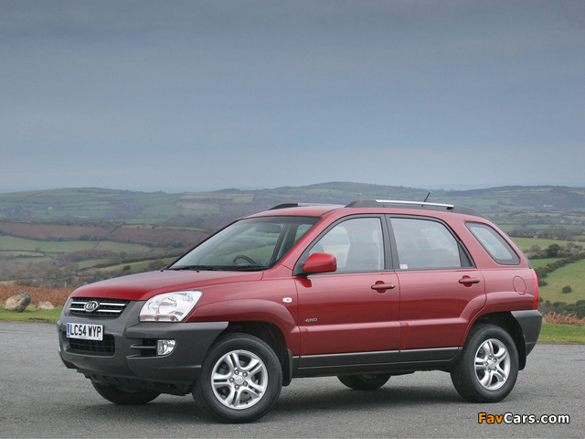 Images of Kia Sportage UK-spec (KM) 2004–08 (640 x 480)