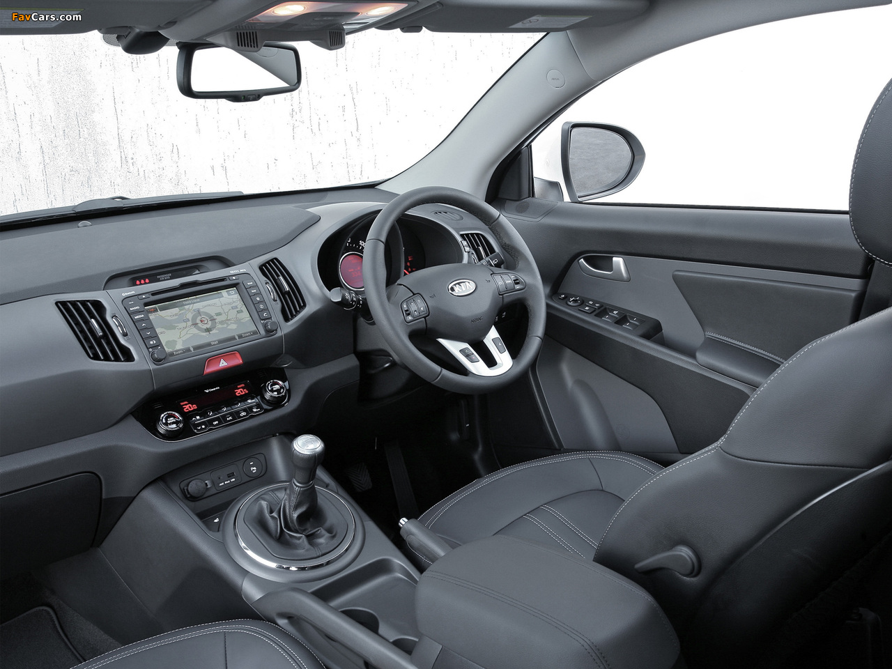 Kia Sportage UK-spec 2010 images (1280 x 960)