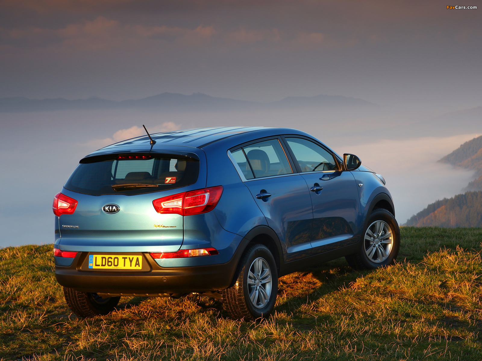 Kia Sportage EcoDynamics UK-spec 2010 photos (1600 x 1200)