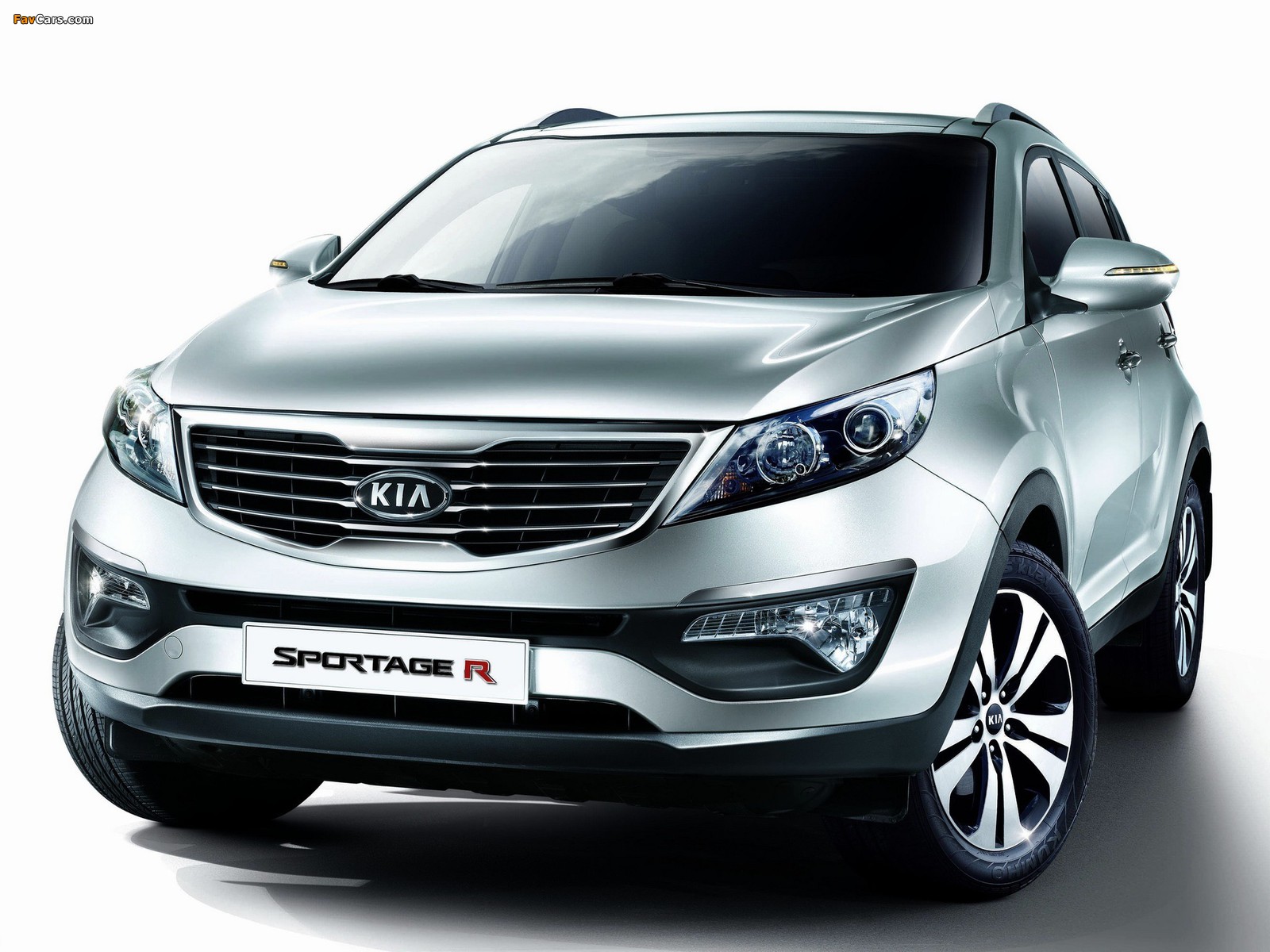 Kia Sportage R 2010 photos (1600 x 1200)